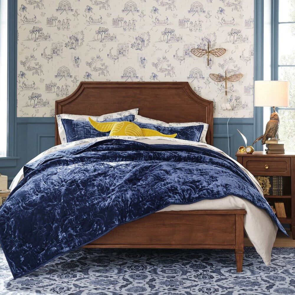 Pottery Barn Harry Potter Magical Velvet Quilt Blue Celestial Full Queen NEW
